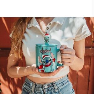 NEW Disney Lilo & Stitch Holiday Cheer Ceramic Mug with Lid Christmas